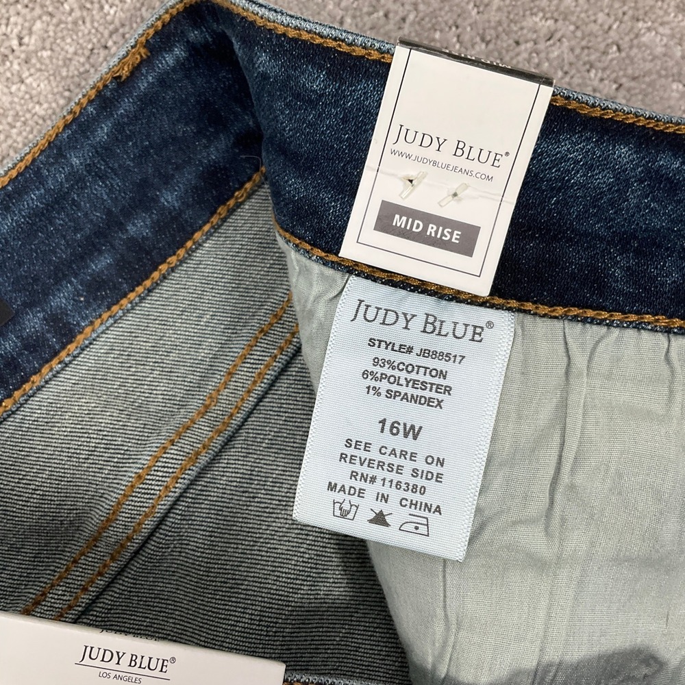 Judy Blue Jeans Women 16W Dark Blue Straight Leg Distressed Ripped JB88517 NWT - Picture 4 of 11